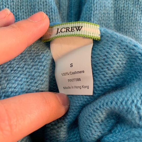 100% Cashmere J Crew Turtleneck Sweater - Picture 4 of 5